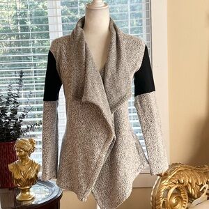 Stylish Gray and Black Women's Cardigan